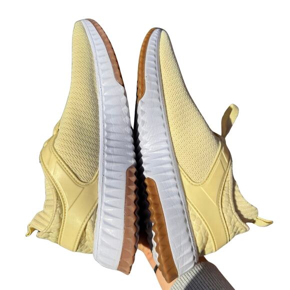 Women's U.S. Polo Assn Butter Yellow Lightweight Knit Sneakers Shoes - Size: 8.5 - Picture 6 of 7